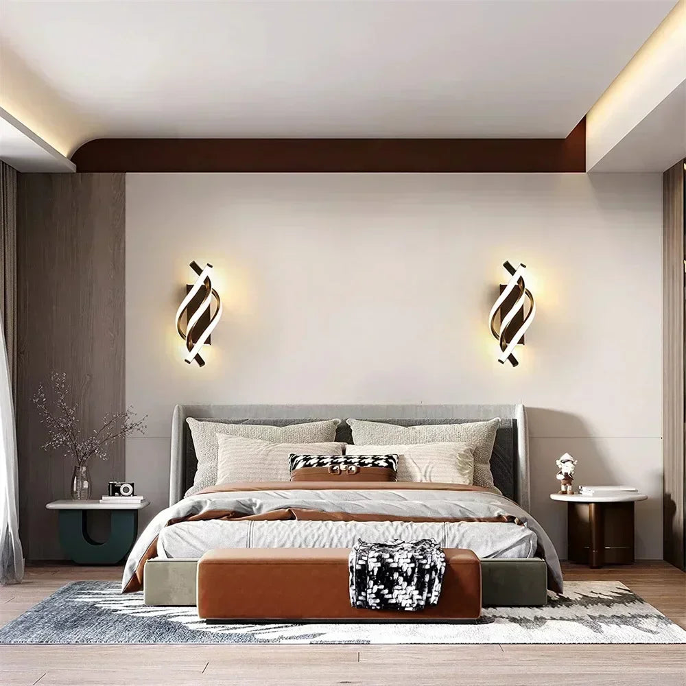 Modern LED Wall Sconce Q8