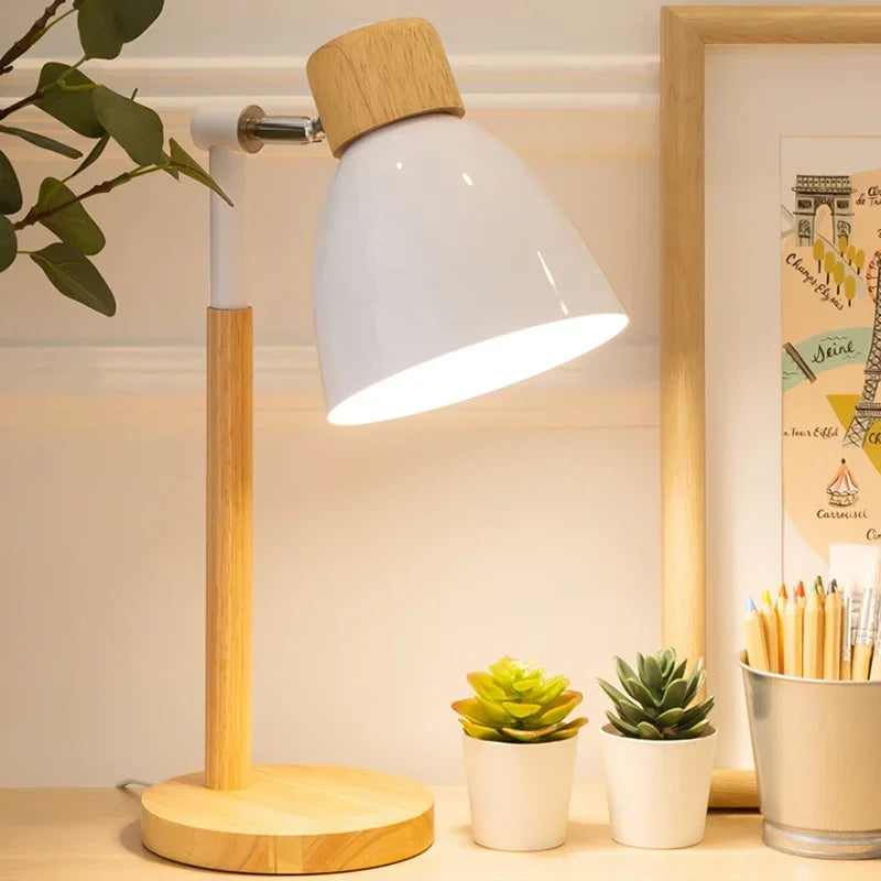 Wood Creative Nordic Table Lamp